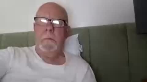 dirtboy_1 online show from June 14, 6:04 am