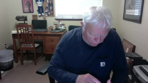 dirtrider195080438 online show from July 13, 11:07 pm