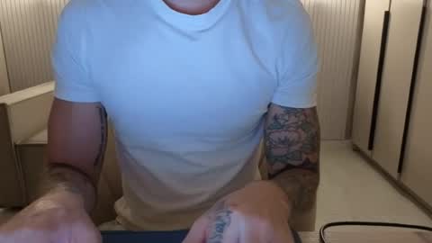 Snapshot of dirtyprettyboi chatting on July 17, 9:41 pm buy tokens with link online show from July 17, 9:41 pm