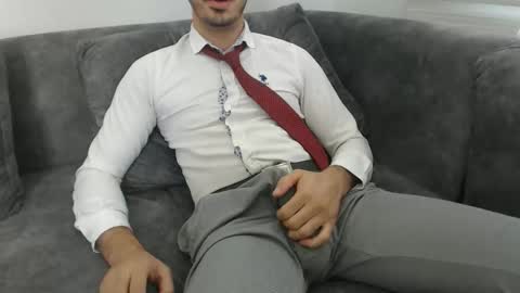 dirtyybooyy77 online show from October 3, 8:33 am