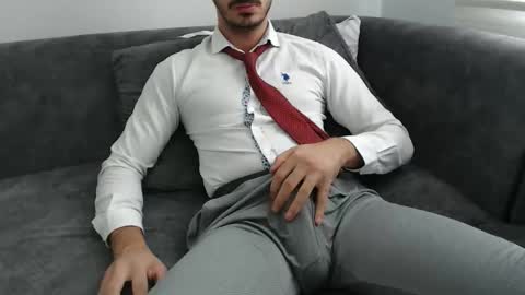 dirtyybooyy77 online show from October 7, 9:28 am