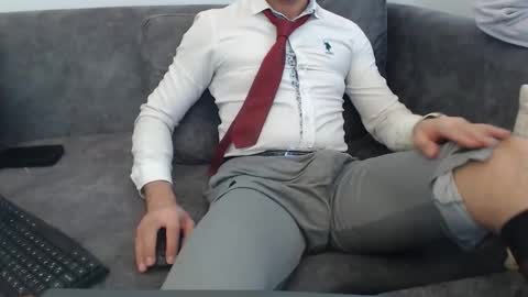 dirtyybooyy77 online show from April 2, 10:02 am