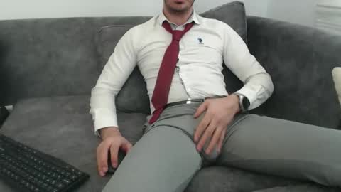 dirtyybooyy77 online show from April 3, 10:13 am