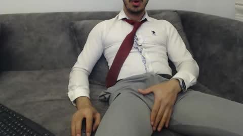 dirtyybooyy77 online show from April 10, 4:23 pm