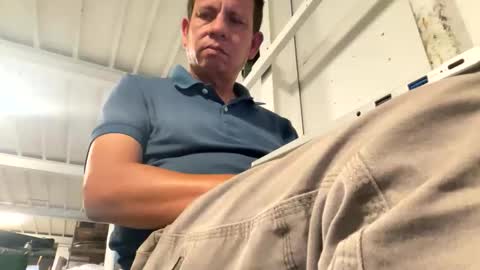 sexyguy online show from November 5, 9:15 pm