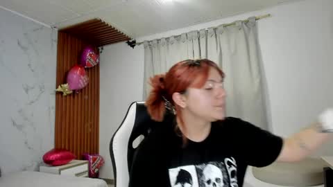 dita bundy online show from May 23, 1:33 am