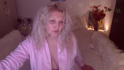 Alexxa online show from February 21, 9:16 pm