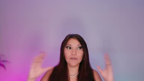 DivineLynn online show from August 2, 2:59 pm