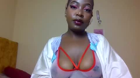 Snapshot of dixie_sluty chatting on April 6, 7:20 am Dixie online show from April 6, 7:20 am