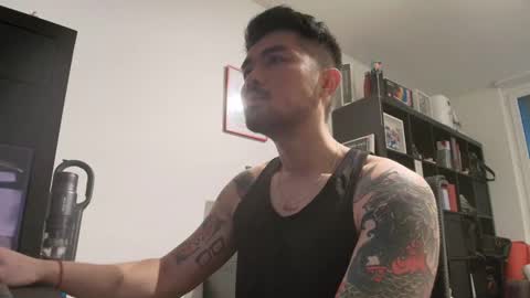 D online show from January 12, 9:25 am