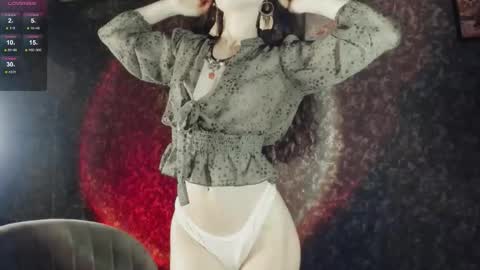 Snapshot of dizer_clop chatting on November 7, 8:53 pm Dizer online show from November 7, 8:53 pm