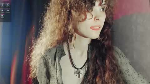 Snapshot of dizer_clop chatting on November 15, 8:49 pm Dizer online show from November 15, 8:49 pm