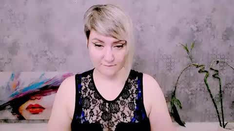Snapshot of djullia chatting on June 28, 5:13 am djullia online show from June 28, 5:13 am
