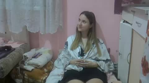 dkdress online show from August 2, 11:03 pm