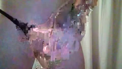 Snapshot of dkj37889 chatting on February 11, 9:25 pm Kyle online show from February 11, 9:25 pm