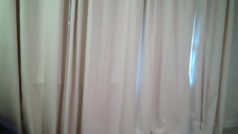 Snapshot of dkj37889 chatting on November 19, 7:14 pm Kyle online show from November 19, 7:14 pm