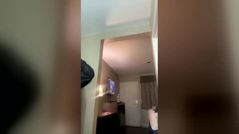 Snapshot of dnasty408 chatting on March 6, 6:48 pm dnasty408 online show from March 6, 6:48 pm