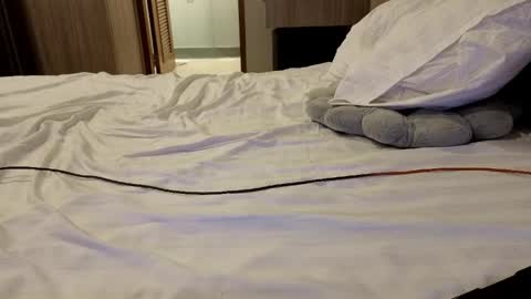 Alex online show from April 18, 11:14 am