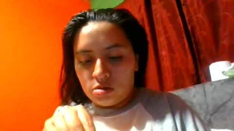 Snapshot of dol617326 chatting on June 6, 3:44 am dol617326 online show from June 6, 3:44 am