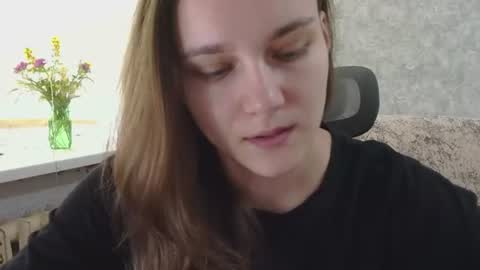 dolcezza_ online show from July 2, 11:49 am