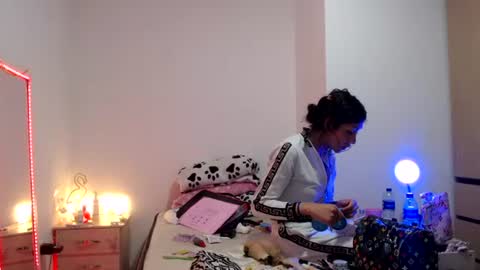 Snapshot of doll_sary chatting on June 12, 9:14 pm Catherine XXX online show from June 12, 9:14 pm