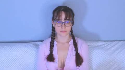 Tessa online show from July 28, 3:21 pm