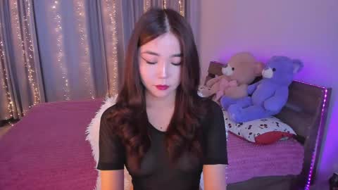 Snapshot of dollyiaa chatting on May 1, 1:37 pm Dollya online show from May 1, 1:37 pm