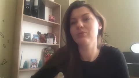 DollyRoma online show from December 16, 9:47 am