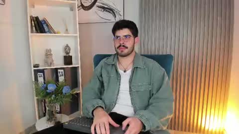 domboy  online show from June 20, 8:00 pm