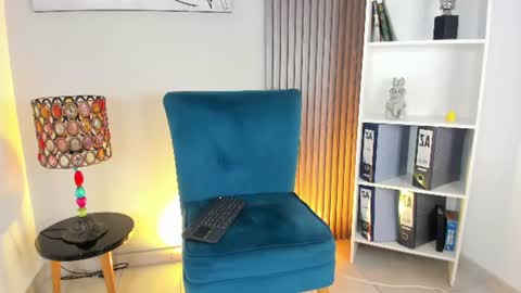 domboy  online show from June 24, 8:41 pm