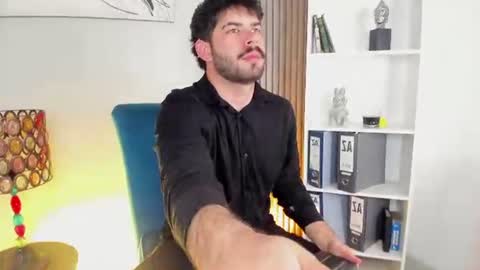 domboy  online show from June 25, 8:02 pm