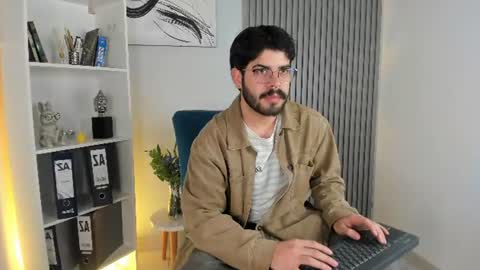 domboy  online show from July 7, 8:13 pm