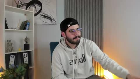 domboy  online show from July 10, 8:00 pm