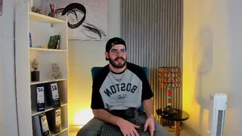domboy  online show from July 24, 8:29 pm