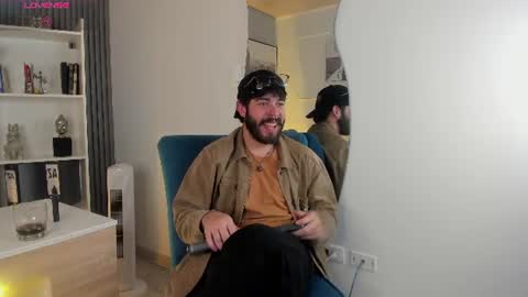 domboy  online show from July 30, 8:19 pm