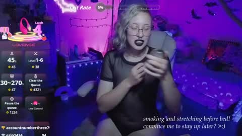 Snapshot of dominantman18064 chatting on June 10, 4:34 am Bigbearnbunnyboy online show from June 10, 4:34 am
