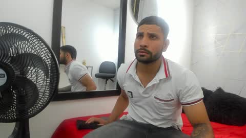   online show from April 4, 12:13 pm