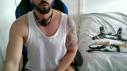 DominatedTitan online show from December 21, 10:33 am