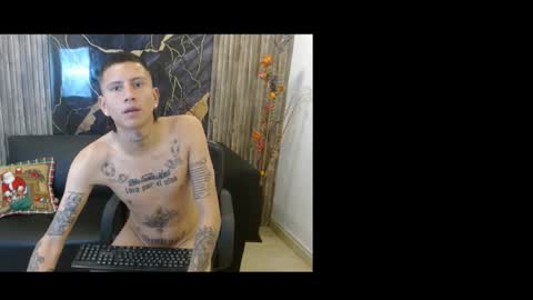 dominic858382 online show from February 26, 2:38 pm