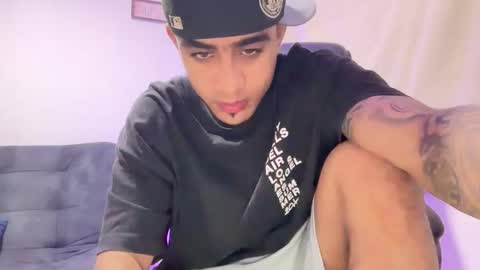 Snapshot of dominic_brand chatting on March 3, 10:59 pm Brandon online show from March 3, 10:59 pm