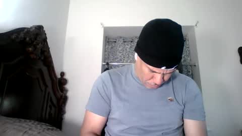 luis online show from March 17, 3:33 am