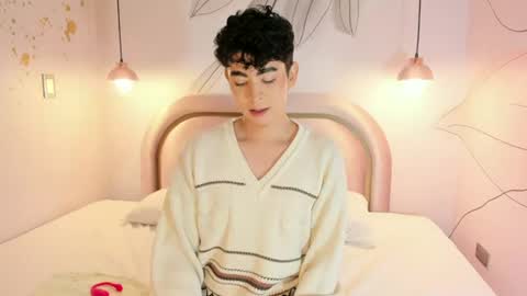 DOMINIC  online show from July 11, 8:22 pm