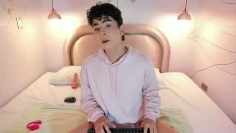 DOMINIC  online show from July 13, 7:49 pm
