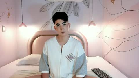 DOMINIC  online show from July 18, 7:50 pm