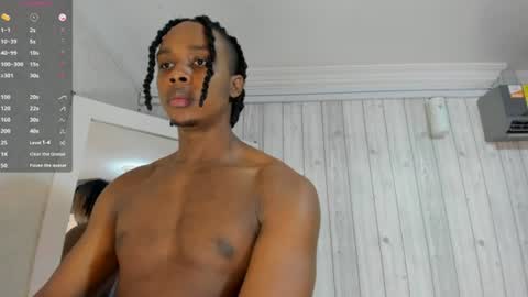 Snapshot of dominicsccott chatting on June 14, 1:13 pm Dominicscott online show from June 14, 1:13 pm
