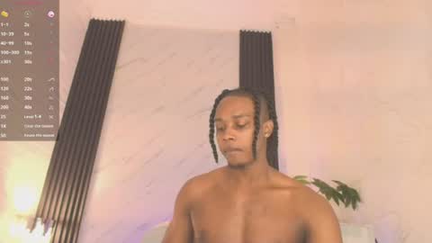 Snapshot of dominicsccott chatting on July 14, 1:06 pm Dominicscott online show from July 14, 1:06 pm