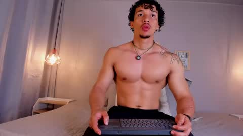Dominik Drake online show from May 22, 2:08 am
