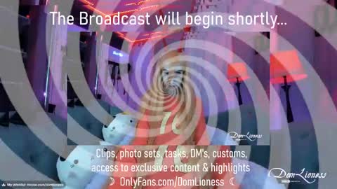Snapshot of domlioness chatting on May 30, 1:14 am DomLioness online show from May 30, 1:14 am