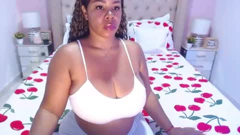 Donna online show from July 19, 3:05 pm