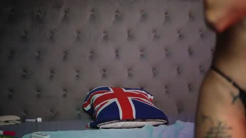 Snapshot of donnadubai chatting on June 23, 7:56 pm Donna online show from June 23, 7:56 pm